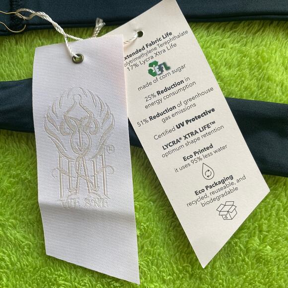 We Are HAH Pull It Together Top Black Push Up Wide Strap Bikini Top New Sz C Cup - Picture 8 of 9